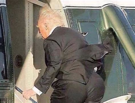 Is This A Genuine Photograph Of President Trump Boarding Marine One