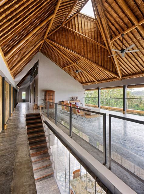 Ide desain taman rumah lahan sempit modern. Intip 5 Desain Rumah dengan Material Bambu, Bisa Jadi ...