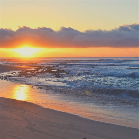 Beach Sunrise | Sunrise photography beach, Sunrise beach, Beautiful sunrise