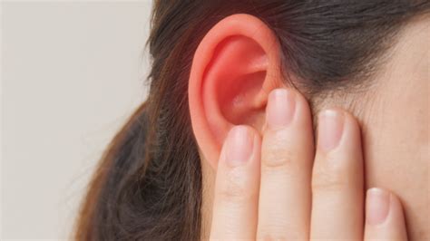 Discovernet Surprising Things Your Ears Can Reveal About Your Health