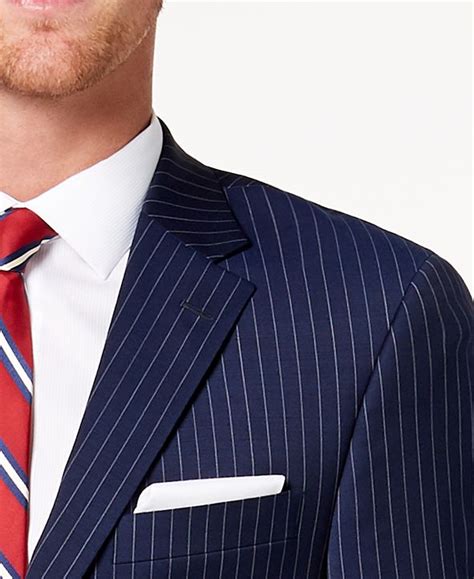 Since 1748, officers of the british royal navy were required to wear navy. Tommy Hilfiger Men's Modern-Fit TH Flex Stretch Navy ...