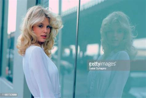 Dorothy Stratten Photos And Premium High Res Pictures Getty Images