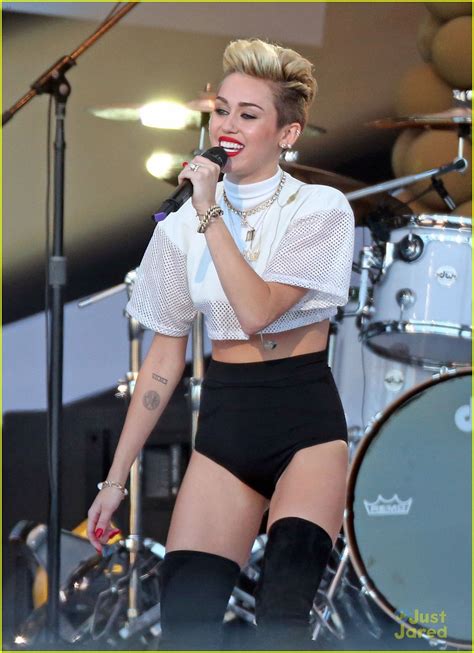 Miley Cyrus Jimmy Kimmel Live Performance Watch Now Photo 572446 Photo Gallery Just