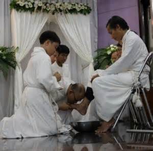 Misa kamis putih pukul 17.00 wib. Misa Kamis Putih di Gereja St. Monika, 28 Maret 2013 | Gereja Santo Ambrosius