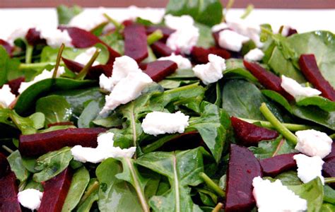 Joes Parkway Market Spinach Salad With Goat Cheese And