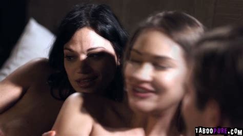 The Devious Duo Lures Giselle Into Threesome Sex Vampbambi