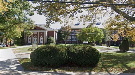 Jewish Teacher Accused Of Forcibly Removing A Students Hijab At Nj