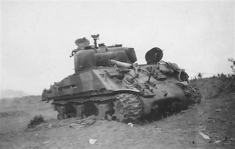 Sherman Possibly A Usmc M4a2 With Woodconcrete Appliqué Armor