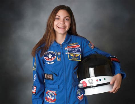 Cine Este Alyssa Carson Cel Mai Tânăr Astronaut și Poate Primul Om
