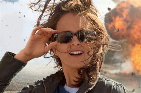 see tina fey in the first trailer for whiskey tango foxtrot the credits