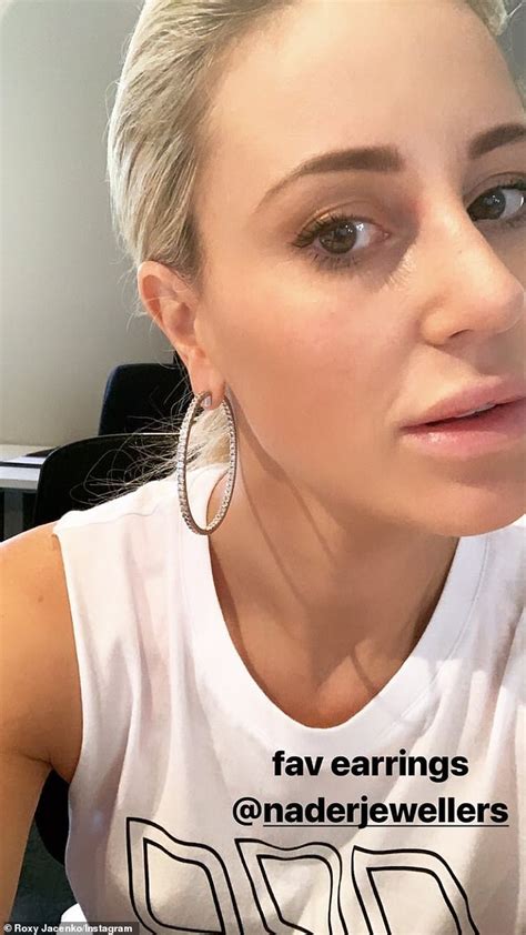 Roxy Jacenko Flaunts Her Toned Tummy In A Crop Top And Tight Leggings After A Gruelling Workout