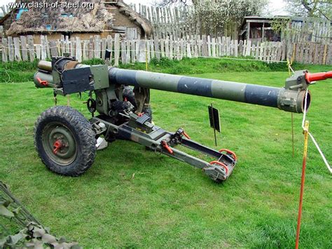 Clash Of Steel Image Gallery British Mobat Anti Tank Weapon
