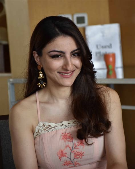 Soha ali khan pataudi khemu (born 4 october 1978) is an indian film actress and has worked in hindi, bengali and english films. Soha Ali Khan Beautiful HD Images, Pictures And Photos ...