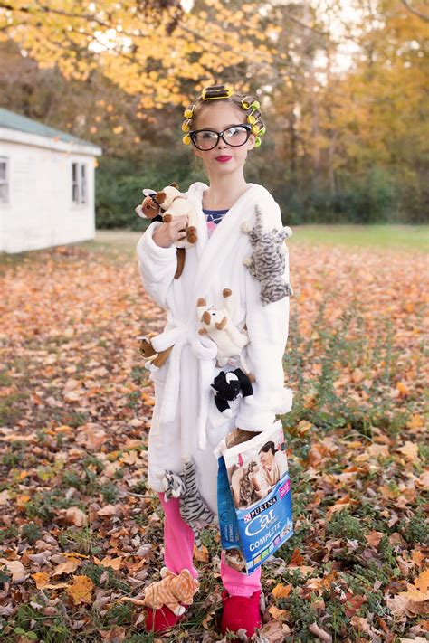 How To Be A Crazy Cat Lady For Halloween Gails Blog