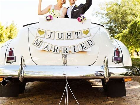 21 Wedding Car Decorations That Tell Everyone Youre Married Car