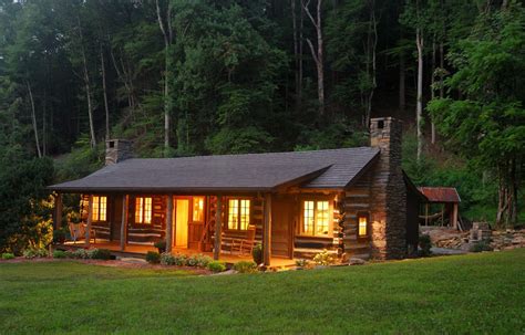 30 Magical Wood Cabins To Inspire Your Next Off The Grid Vacay