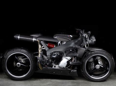 This Caferacer Is A Insanely Modified Yamaha R1 Drivespark News