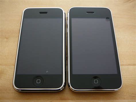 Fileiphone And Iphone 3g Fronts Wikimedia Commons