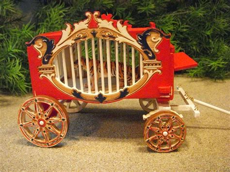 Circu Wagon Wheel Circus Wagons Wagon Wheel Shadow Puppets Circus