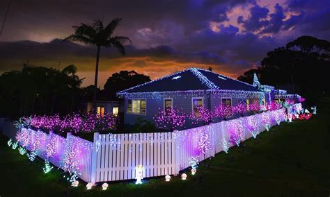 How To Choose Solar Christmas Lights