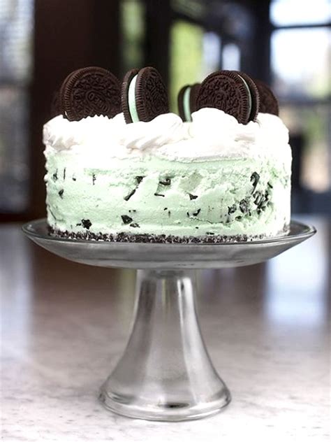 Christmas Ice Cream Desserts - Pink Lover