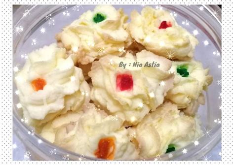 Maybe you would like to learn more about one of these? Resep Kue Semprit 3 bahan oleh Nia Astia - Cookpad