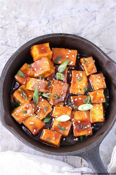 The tofu chunks stayed perfectly on the skewers. Sweet And Spicy Crispy Tofu - Vegan Tofu Stir Fry Recipe -Cooking Carnival
