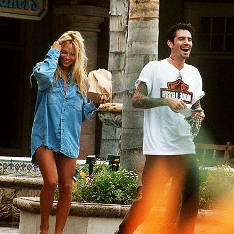 Tommy Lee Pamela Anderson Timeline Of Their Relationship