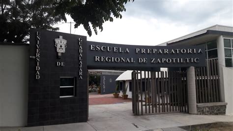 Presentación Escuela Preparatoria Regional De Zapotiltic