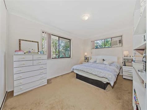 6 Emerald Drive REGENTS PARK QLD 4118 Browns Plains Real Estate