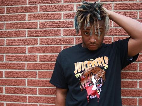 It was officially released by grade a productions and interscope records on may 11, 2018. Morre Rapper Juice WRLD, dono do hit "Lucid Dreams"