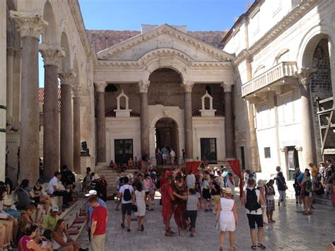 Diocletians Palace A Walking Tour In Pictures Rexyedventures