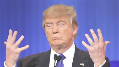 A History Of Donald Trump His Tiny Fingers And Gold Sharpies Bbc News