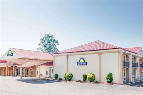 With over 1,800 properties worldwide, days inn is here to make your time with family and friends brighter. Days Inn By Wyndham Searcy - Searcy, Arkansas - Hotel ...