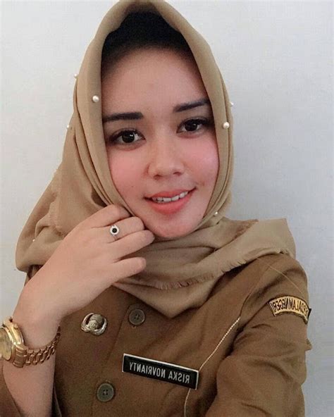 Pns Cantik Foto Cewek Pns Cantik Dan Seksi Pns Cantik Ini Hanya