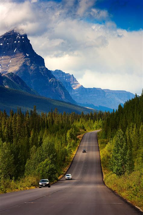 The 14 Best Road Trips In Canada Lonely Planet