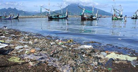 Sampah Plastik Di Laut Indonesia Ada Juta Ton Per Tahunnya