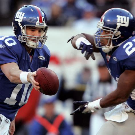 Ex Giants Rb Tiki Barber Says Eli Manning Is A No Doubt Hall Of Famer