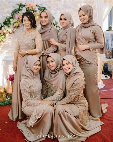 Dress Gaun Bridesmaids Hijab On Instagram Photo By Julydillion