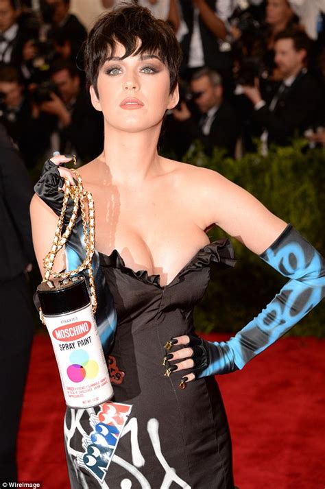 Katy Perry Displays Her Cleavage In Daring Met Gala Moschino Gown