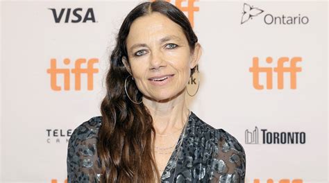 Justine Bateman Gets Candid On Aging And The Idea That Women’s Faces Are ‘broken’ And Need ‘to