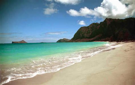May 25, 2021 · beach walk market. Waimanalo Beach - The longest stretch of sand in Oahu ...