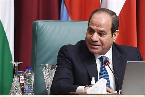 مصر السيسي يبحث مع وزير العدل سرعة إنجاز القضايا المتأخرة واستخدام الذكاء الاصنطاعي في المحاكم
