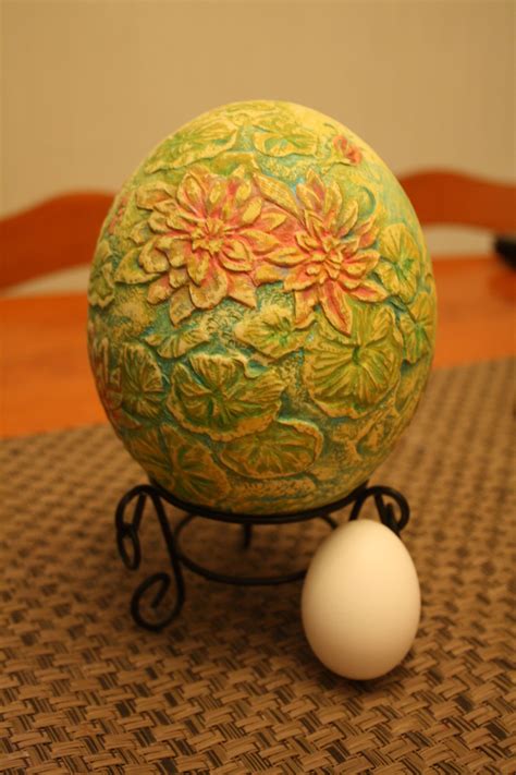 Carved And Painted Ostrich Egg 600 Egg Painting Eggs Carving