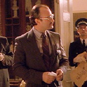 Hook (1991) phil collins as inspector good. Phil Collins in 'Hook' - Musician Movie Cameos