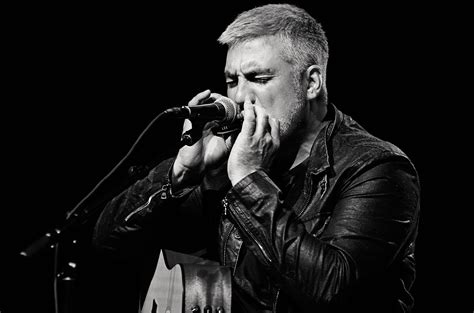 Students meet their virtual teachers in person, from their cars. Taylor Hicks Returns With New Single 'Six Strings and ...