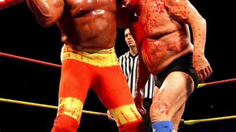 The Last Time Hulk Hogan Faced Ric Flair On A Monday Night Cageside Seats