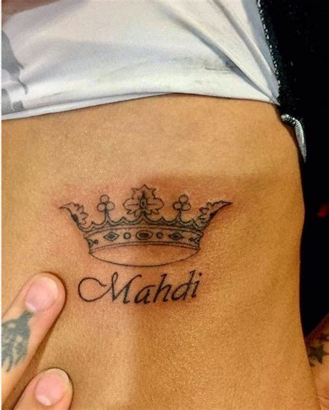 50 best queen tattoos for women 2019 crown spades heart tattoo ideas