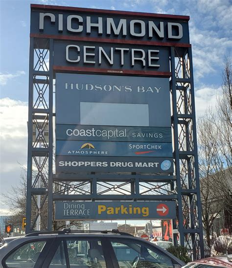 Retail Profile Cf Richmond Centre Near Vancouver March 2021