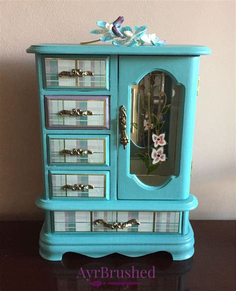 Pin By Wendy Toner On Furniture Jewelry Box Makeover Diy Furniture